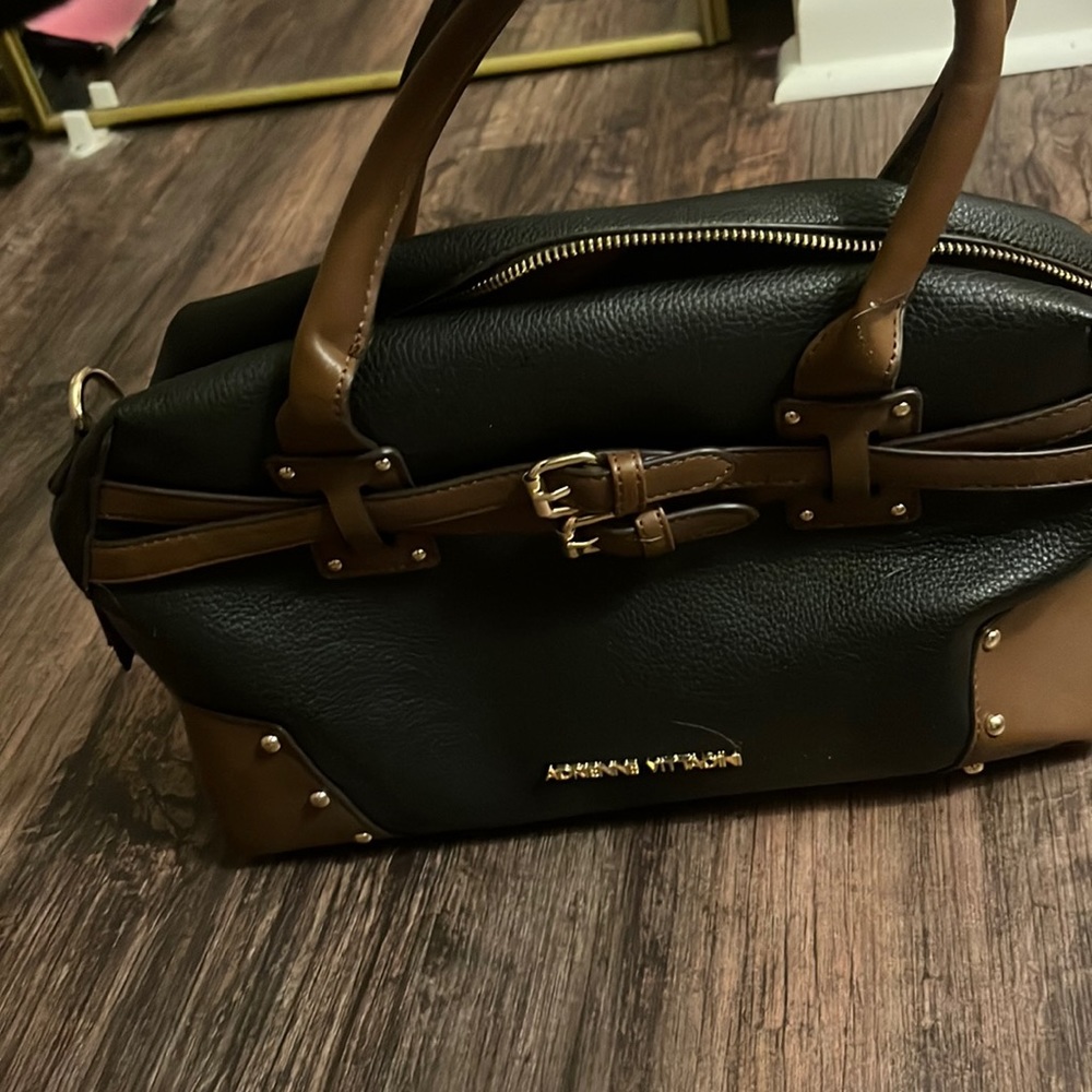 Adrianne satchel